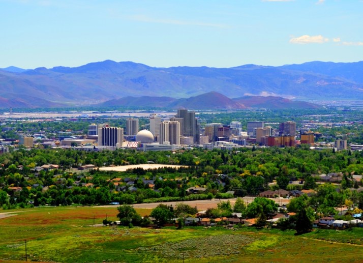 Downtown from N University Hill Small_tonemapped