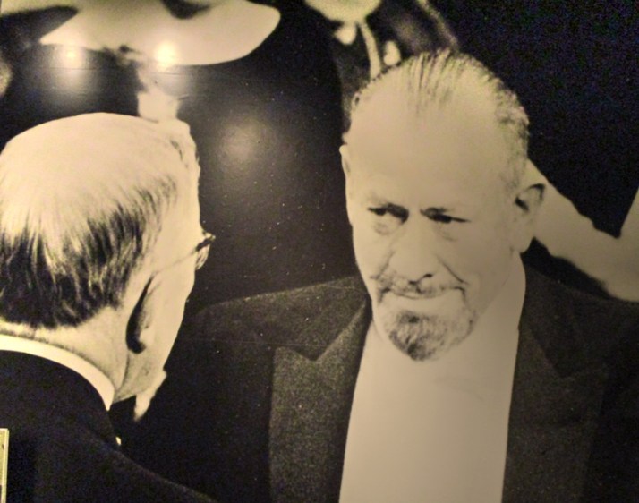 steinbeck-nobel-small_tonemapped