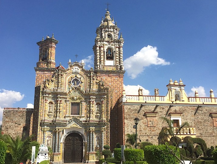 Acatepec facade