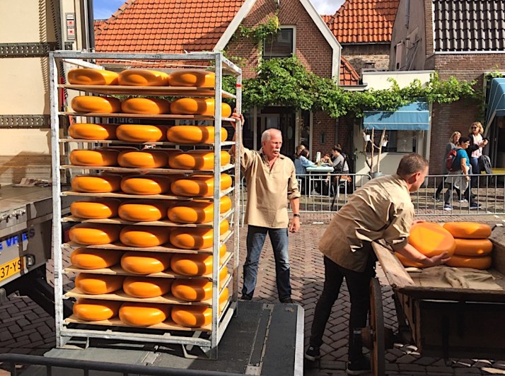 Cheese back to truck